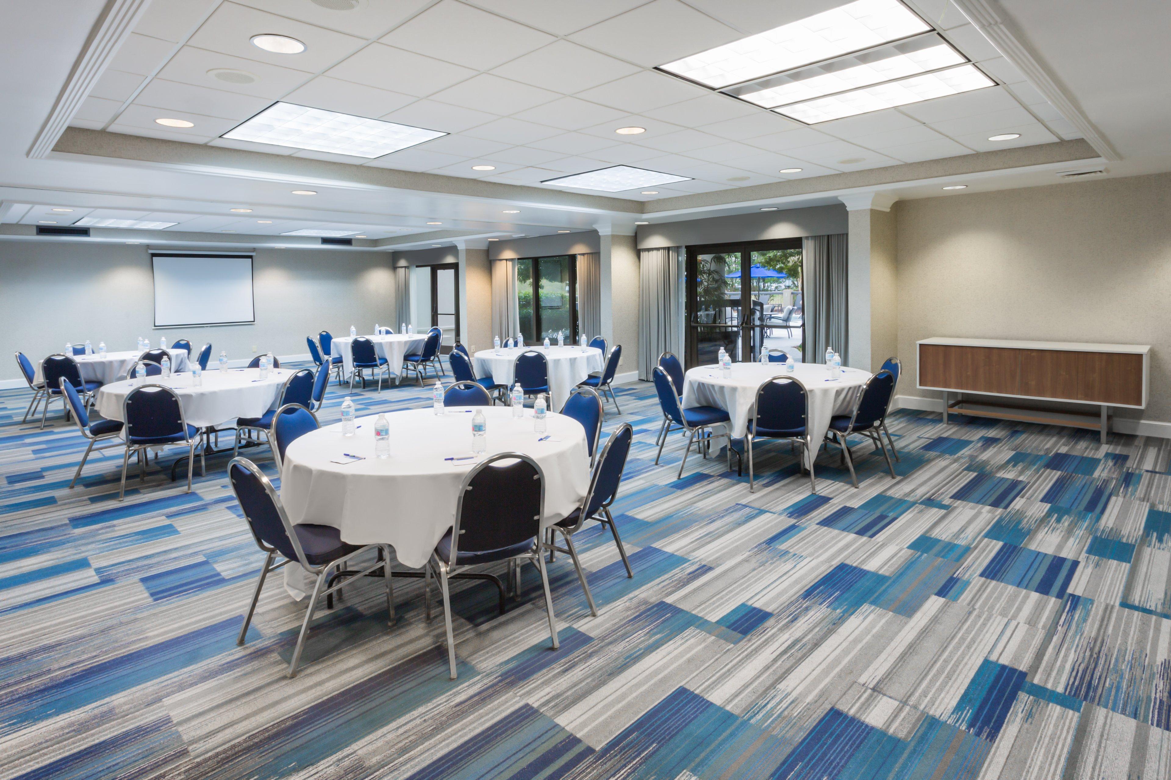 Holiday Inn Express & Suites Wilmington-University Center By Ihg Exterior foto