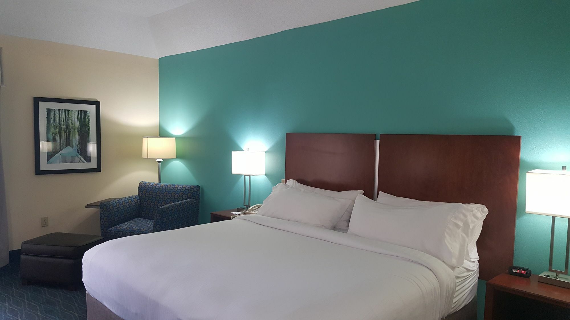 Holiday Inn Express & Suites Wilmington-University Center By Ihg Exterior foto